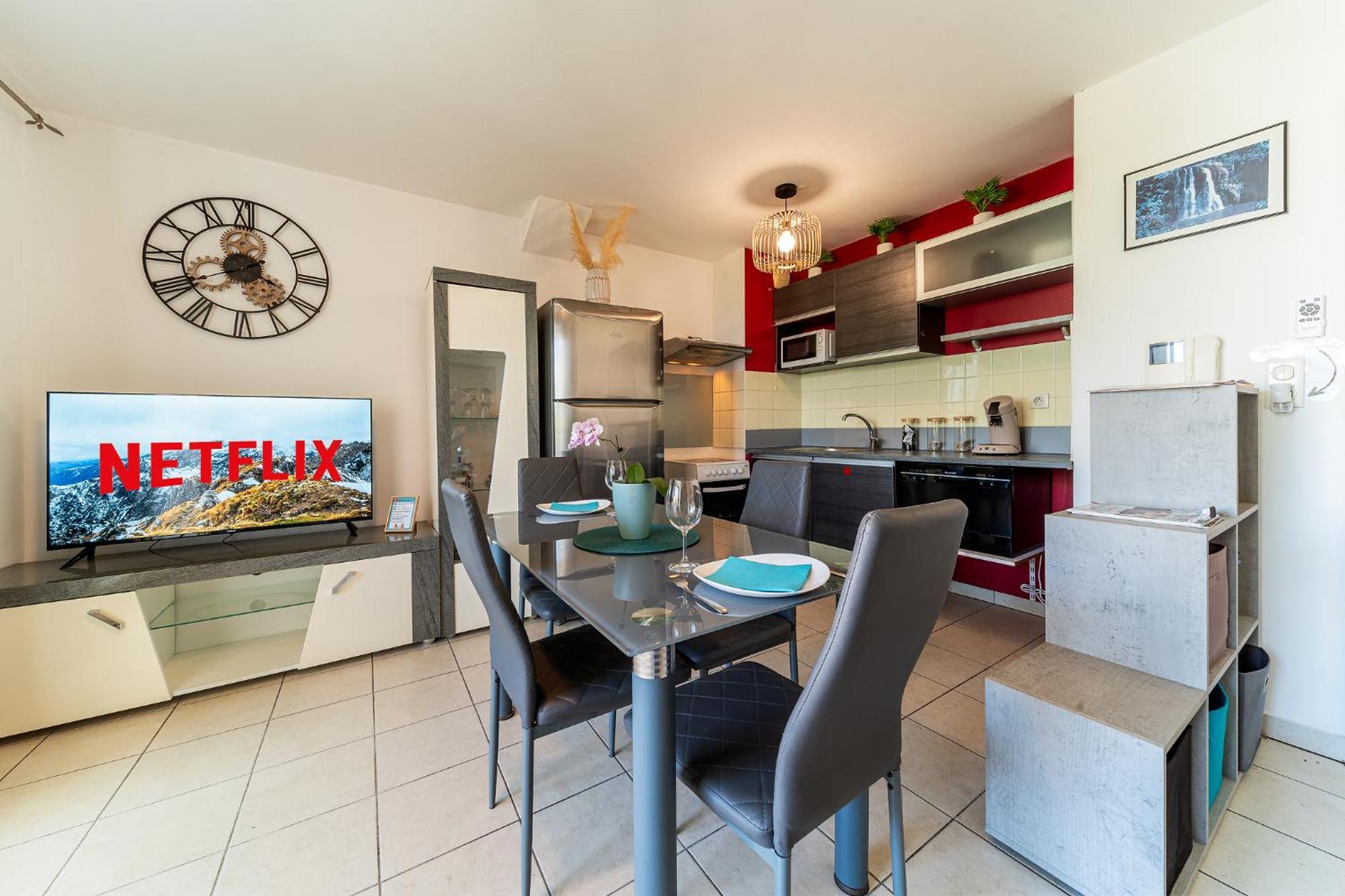 Apartament Arrivee Autonome - Parking Interieur - Netflix Saint-Denis Zewnętrze zdjęcie